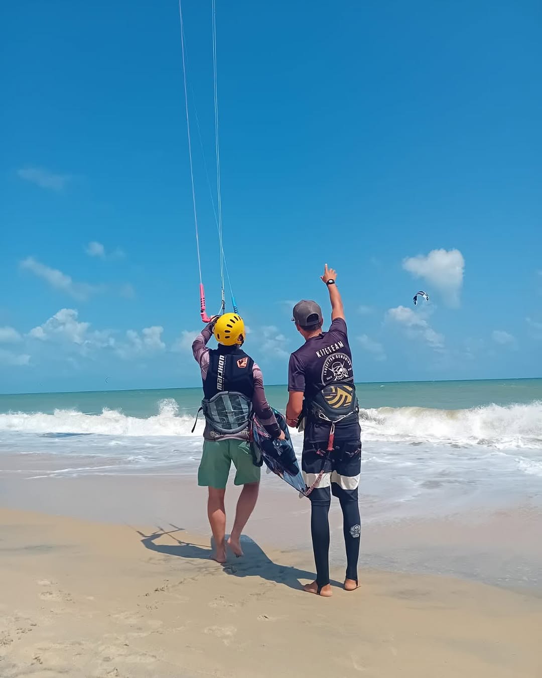 Guys of The Wind - Photo 10