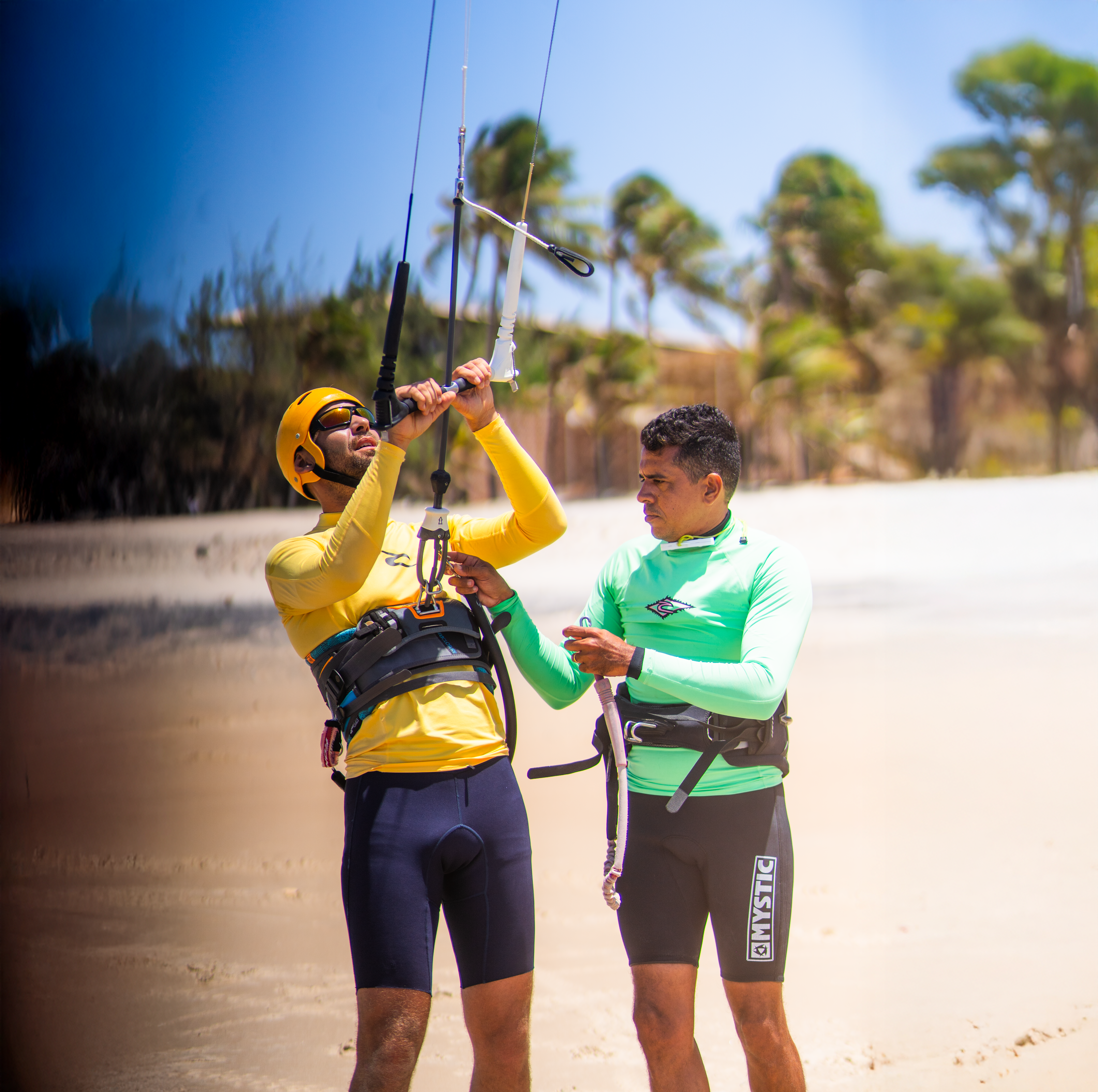 Guys of The Wind - Photo 15